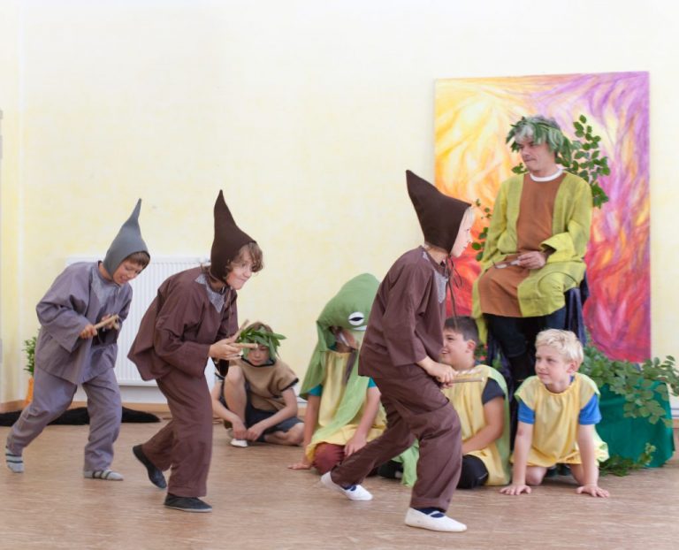 Naturgeister im Kleinen Theater