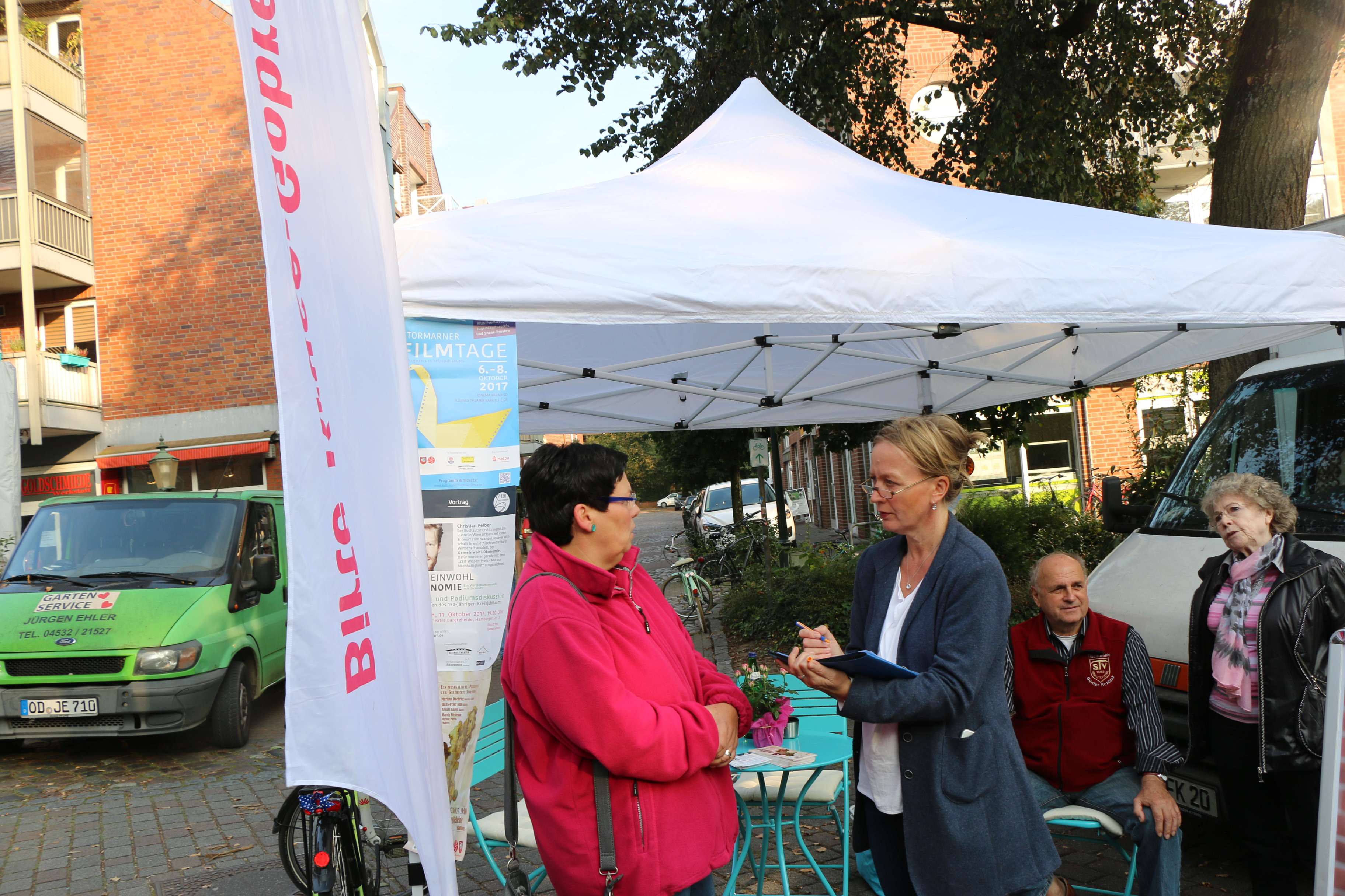 Sprechstunde der Bürgermeisterin auf dem Wochenmarkt