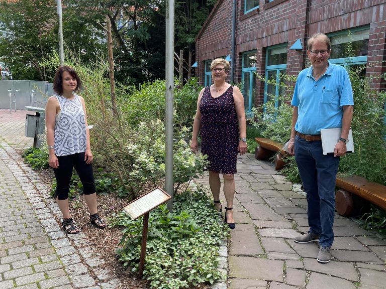 Die Stadtbibliothek Bargteheide wird attraktiver: Über 11.000 Euro Bundeszuschuss für die Gestaltung einer Sitz- und Leseecke