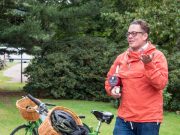 Radtour mit Konstantin von Notz durch Stormarn