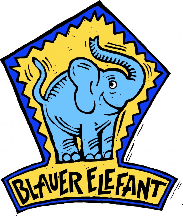 BLAUER ELEFANT mittel 4C
