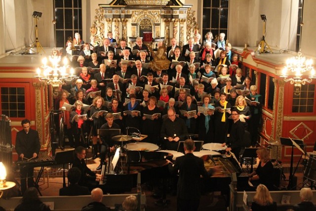 Kantorei der Schloßkirche, (Foto Silke Mascher, ahrensburg24.de) Kantorei-der-Schloßkirche-Foto-Silke-Mascher