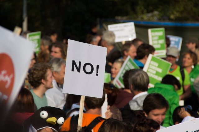 protest-464616_960_720