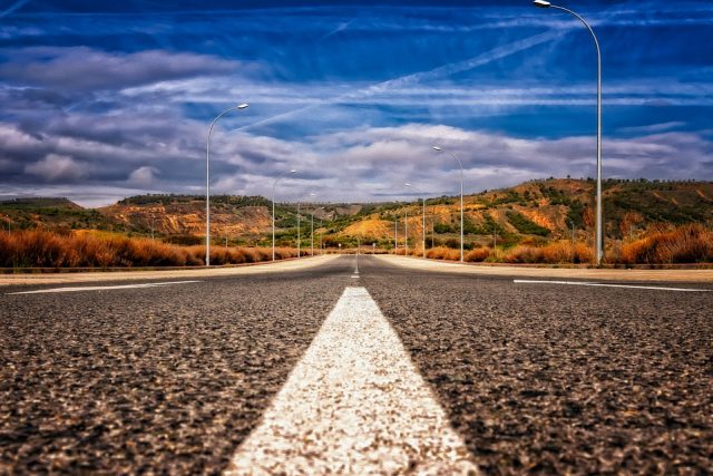 road-3341140_960_720