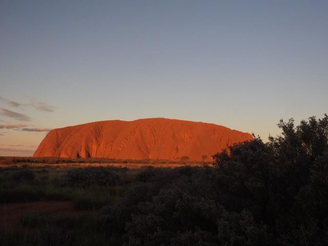 Sonnenuntergang-am-Ayers-Rock