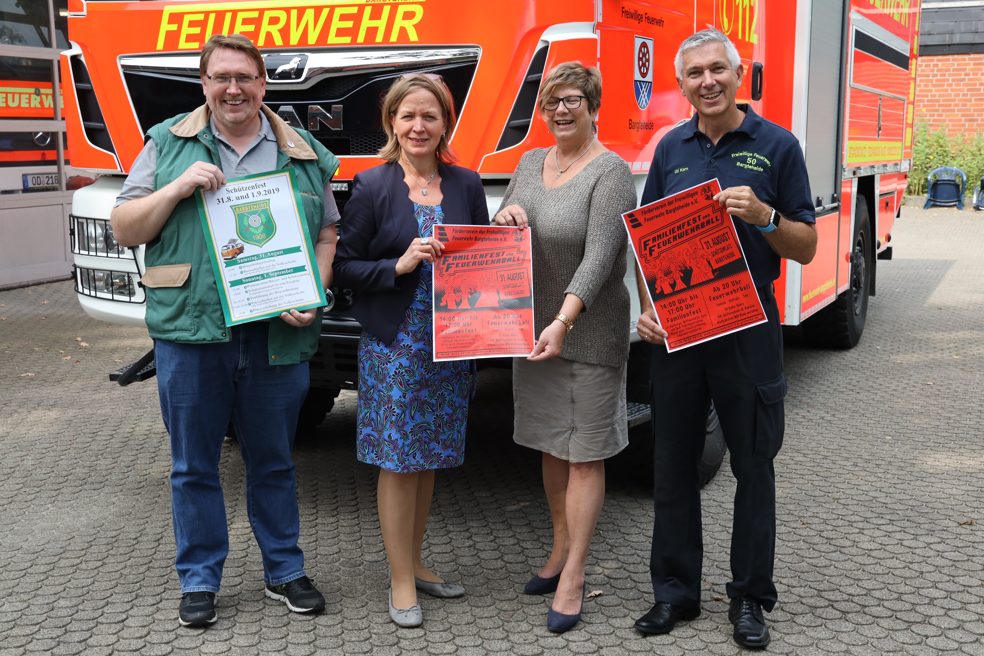 Familienfest und Feuerwehrball