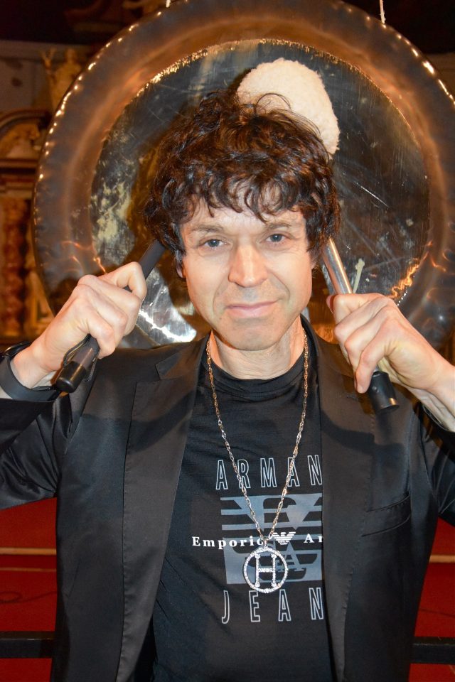 Kirchenmusiker_und_Gong-Meister_Peter_Heeren2_ Kirste nHeer