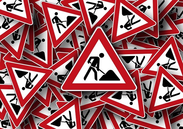 road-sign-663360_640 Baustelle