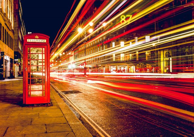 telephone-booth-768610