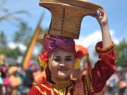 MUTTERLAND – Das Matriarchat der Minangkabau