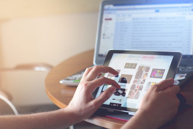 Internet pexels-pixabay-35550