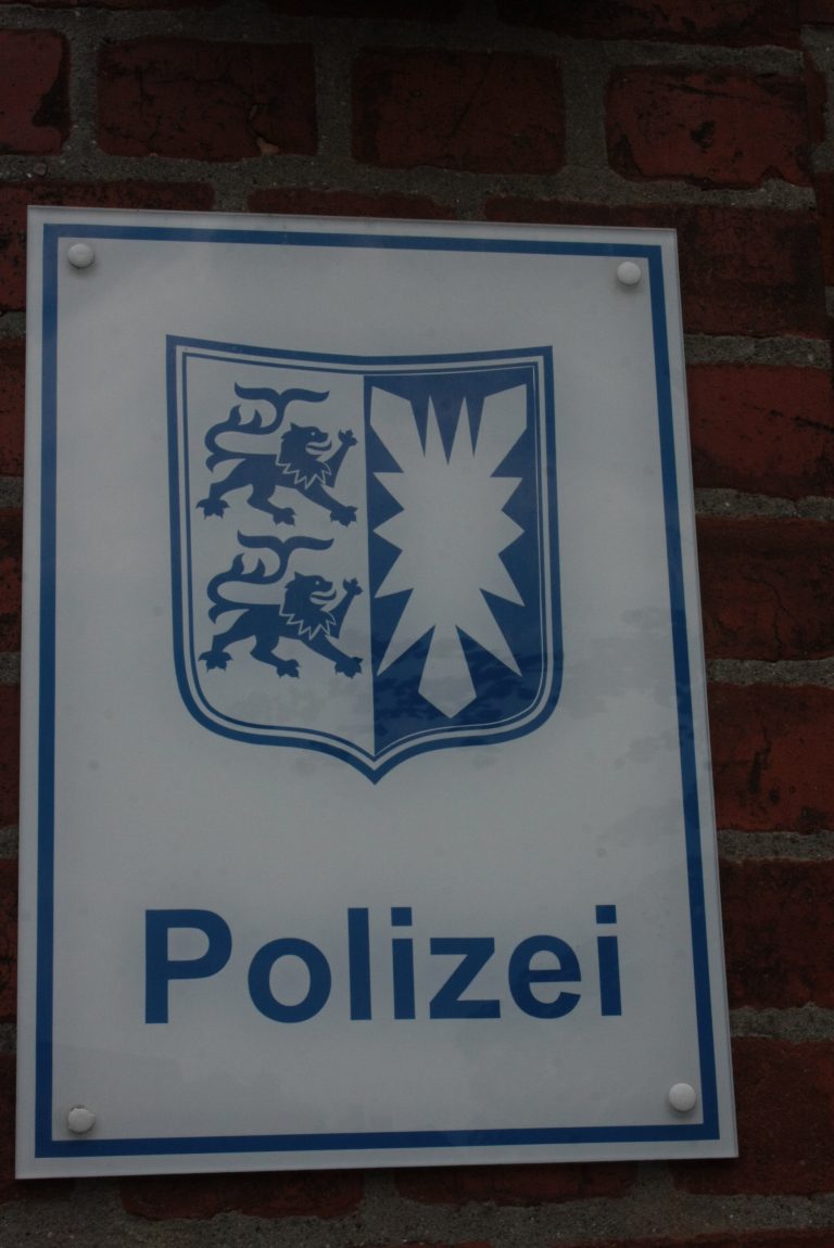 Verkehrsunfallflucht – Zeugen gesucht