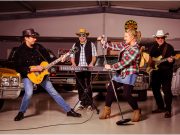 Pink Pony veröffentlicht ihre erste Single „We’re Young and Beautiful” am 1. August 2021