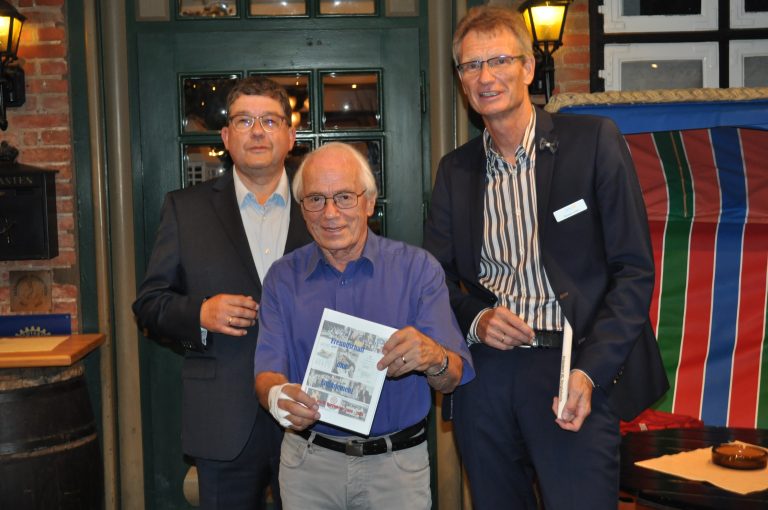 20 Jahre Rotary Club Bargteheide: Ronald Lebelt neuer Präsident