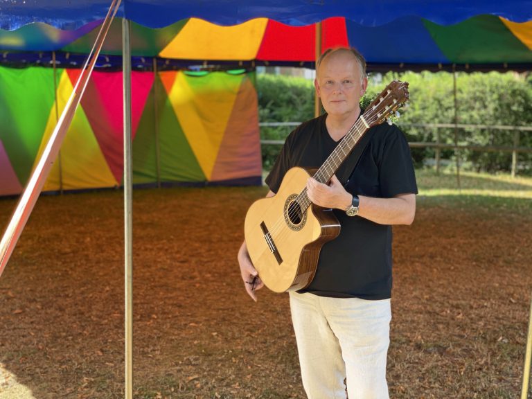 Kinderchöre singen auf der Kircheninsel